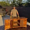 Logo Furniture Flipping