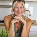 Logo LIVING <mark>WATER</mark> ACADEMY