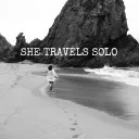Logo She <mark>Travels</mark> Solo